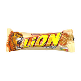 Nestlè - Lion White / Barretta al Cioccolato ripiena di Wafer e Riso Soffiato 42g
